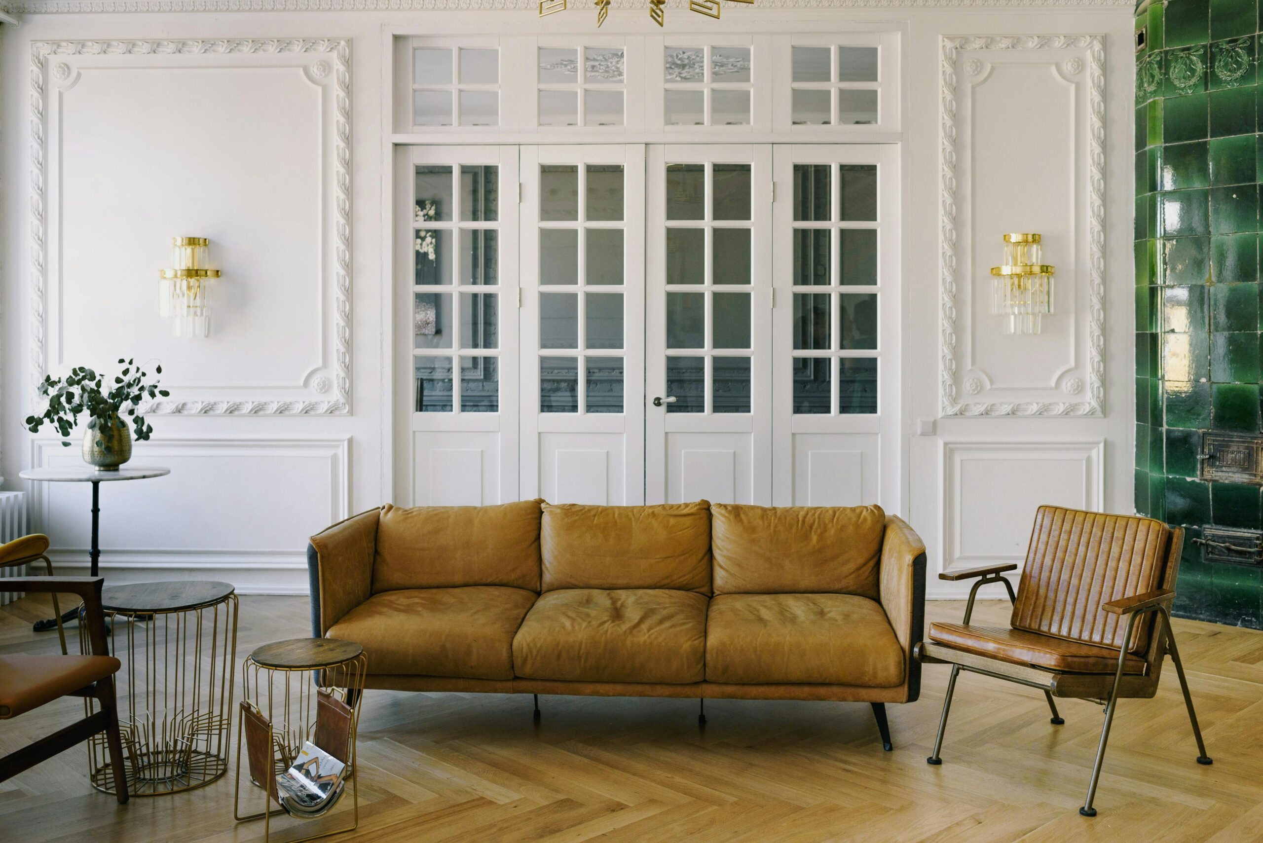 Elegant classic-style room with ornate millwork and glass doors - Niagara Region neighborhood guide