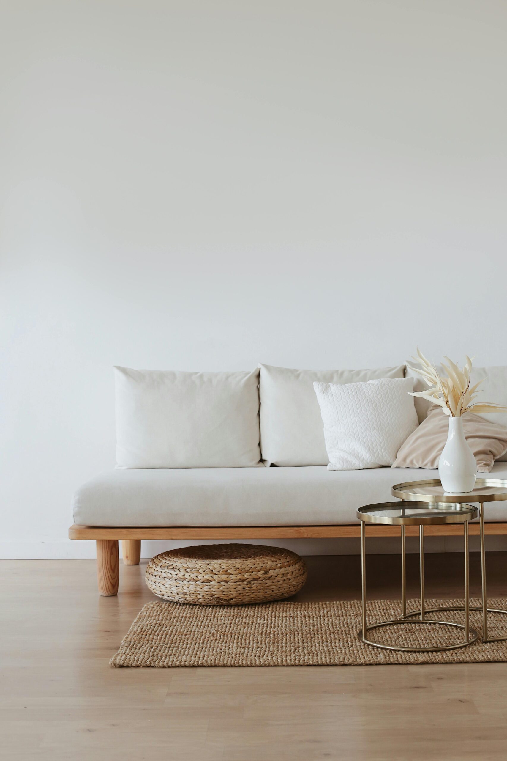 Minimalist neutral-toned interior design detail - Niagara Region neighborhood guide