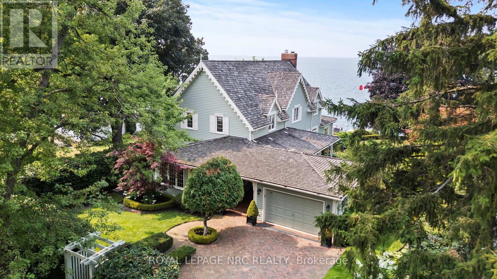Aerial view of waterfront estate at 315 Niagara Boulevard, Niagara Region property listing by Ken Peterkin